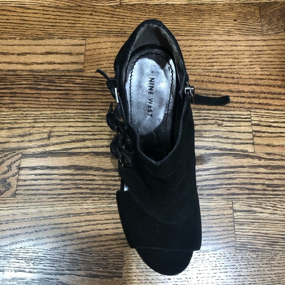 Nine West Suede Open Toe Black High Heel Ankle Bootie Sz 7.5 - Picture 3 of 11
